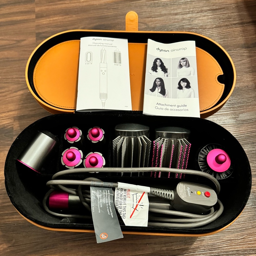 Dyson Airwrap Complete Set - Pink and Black